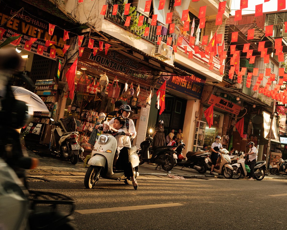 Featured photograph 5 of 8 from Jonathan Clifford's commercial portfolio