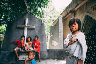 Living With The Dead - photograph 16 of 18, Cebu, Philippines (2013)